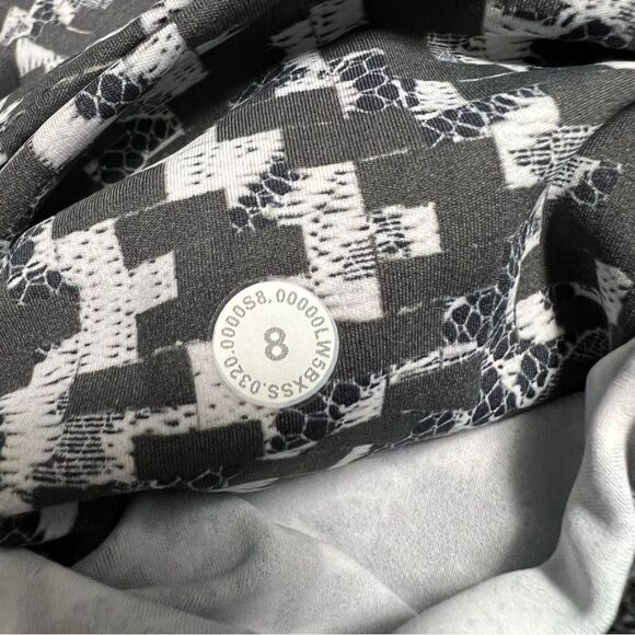 Lululemon Fast & Free Tight II 25" Non-Reflective Nulux
Pace Lace Graphite Grey - Picture 7 of 8